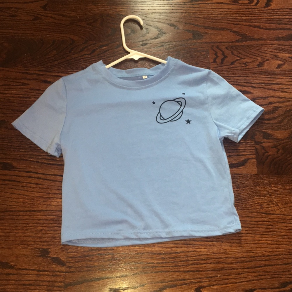 Cropped shirt